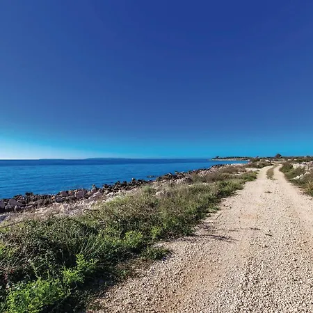 Διαμέρισμα 1 Bedroom In Novalja