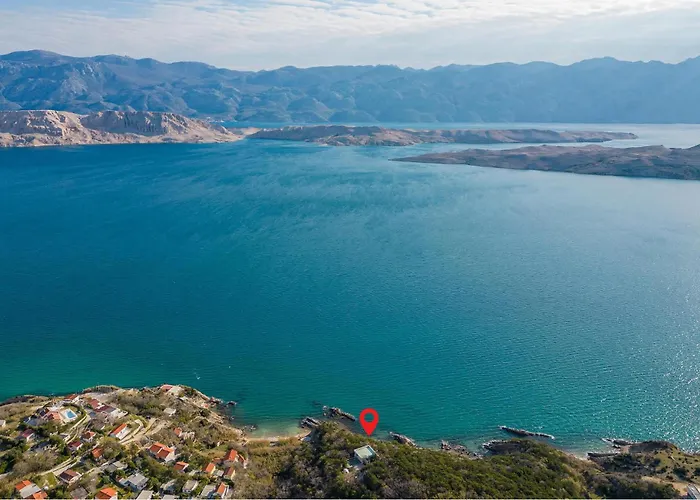 1 Bedroom Beautiful In Apartment