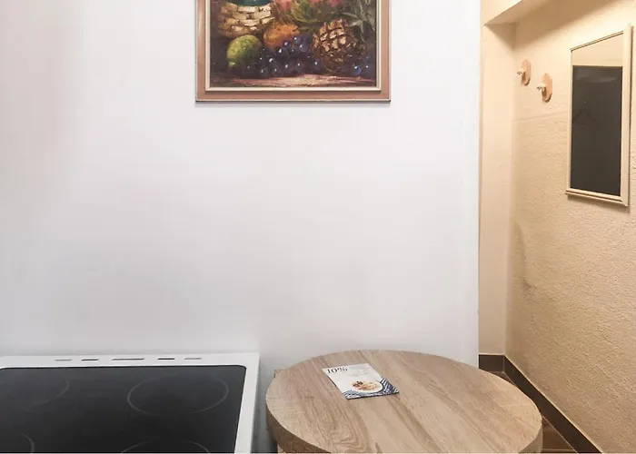 1 Bedroom Beautiful In * Novalja